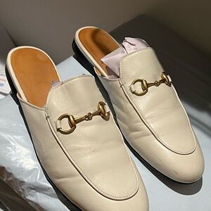 Gucci Cream Leather Mules with Gold Accent